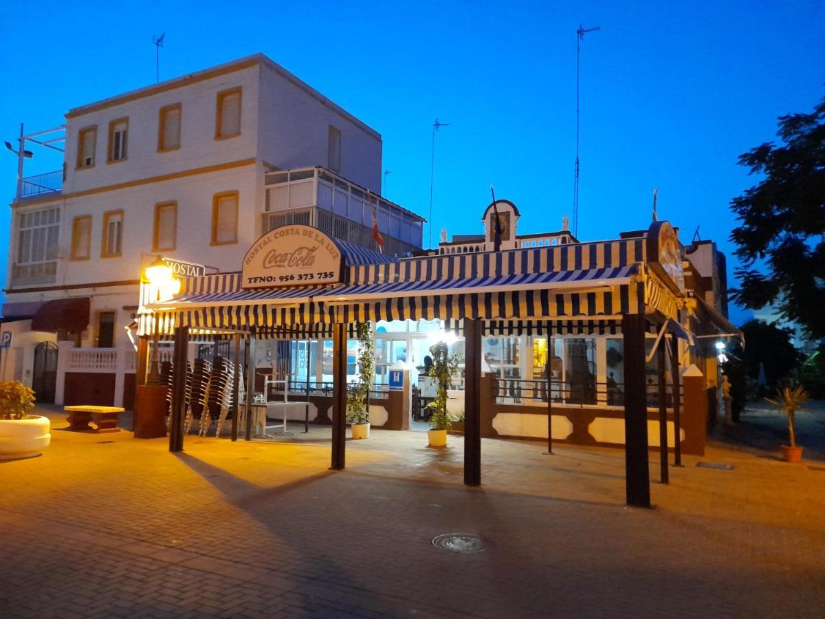 Hostal Costa De La Luz Чипиона Экстерьер фото